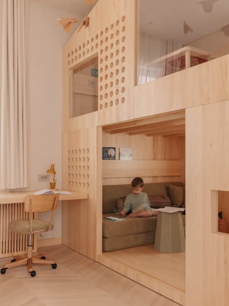 Treehouse Apartment